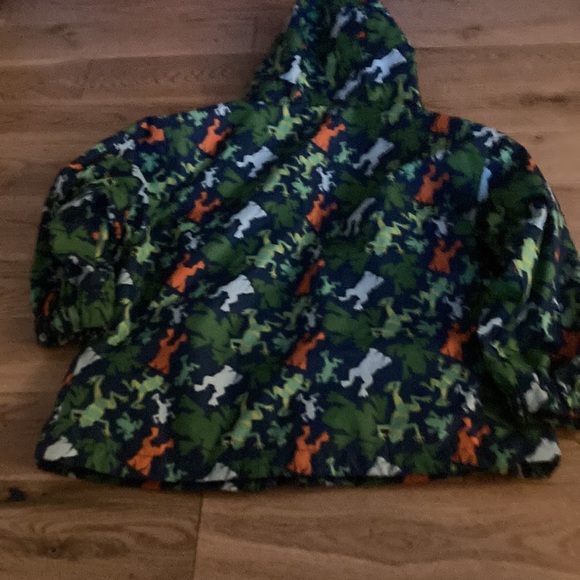 Knox for kids rain jacket with frogs pattern on it - Picture 2 of 4
